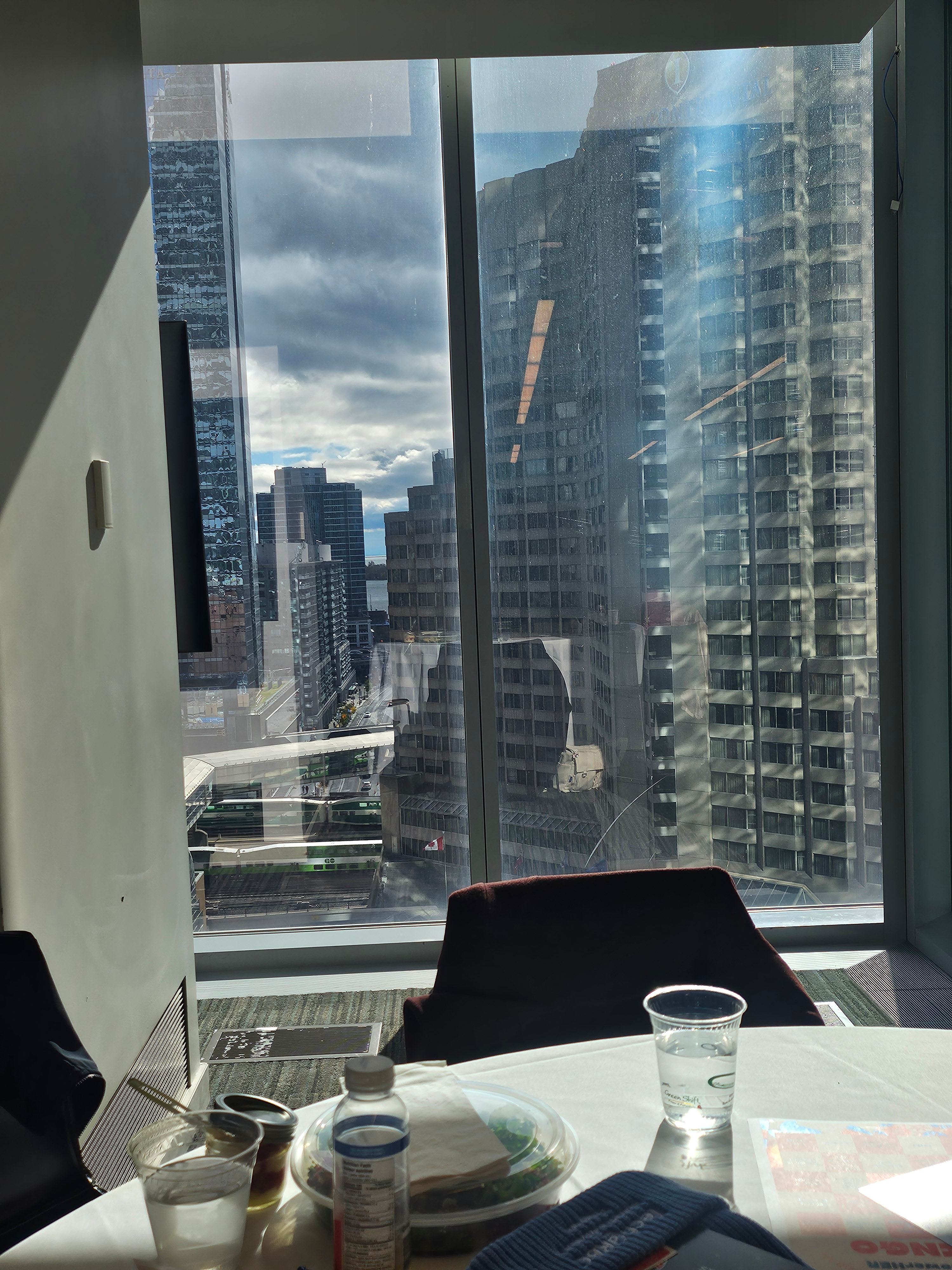 A city that feels like momentum 🏙️